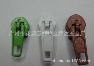 廣州市花都區(qū)獅嶺金輝達(dá)五金廠(chǎng) 專(zhuān)業(yè)制造高品質(zhì)鞋類(lèi)配件拉頭的領(lǐng)軍者